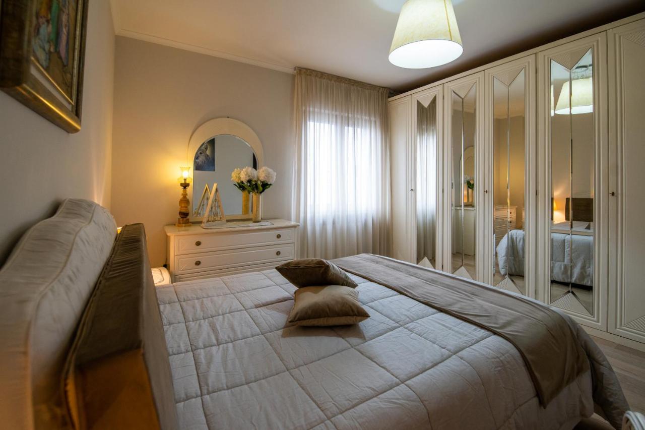 Iulia Felix B&B Pompei Bagian luar foto